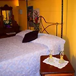 Vasilopoulos House *