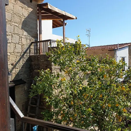 Vasilopoulos House Tokhni