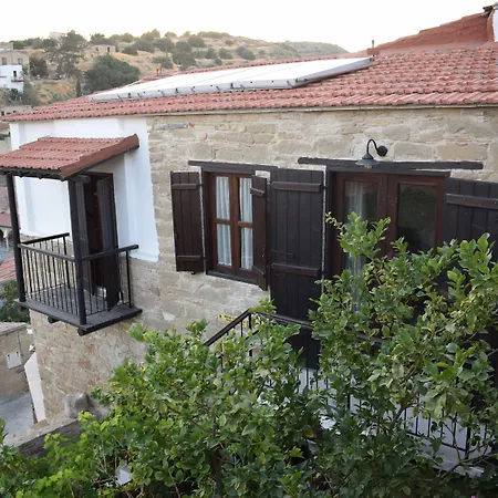 Vasilopoulos House Tochni