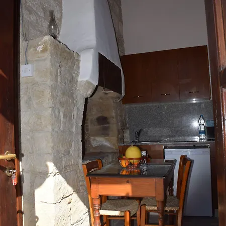 Vasilopoulos House شقة توشني