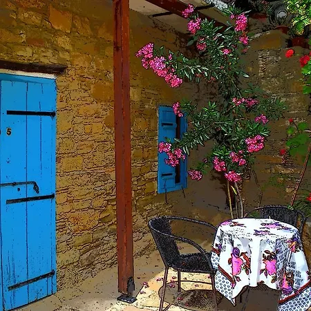 Vasilopoulos House * Tochni