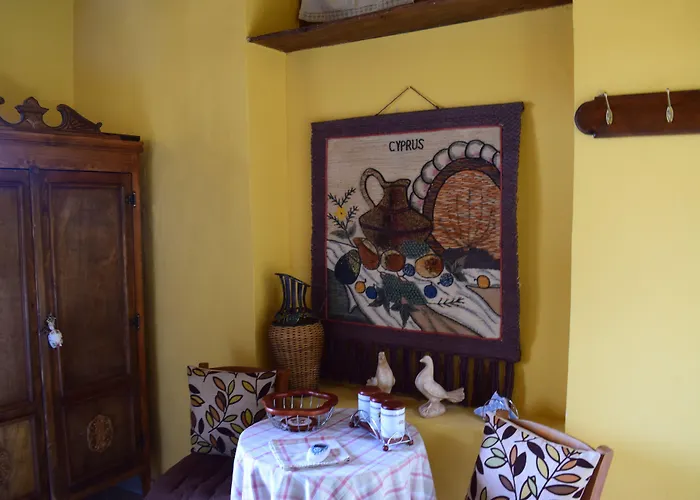 Vasilopoulos House Tochni