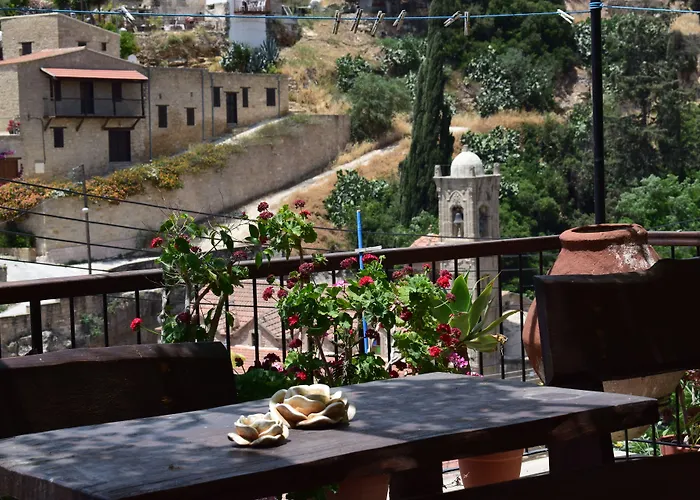 崴瑟洛普洛斯豪斯酒店 *