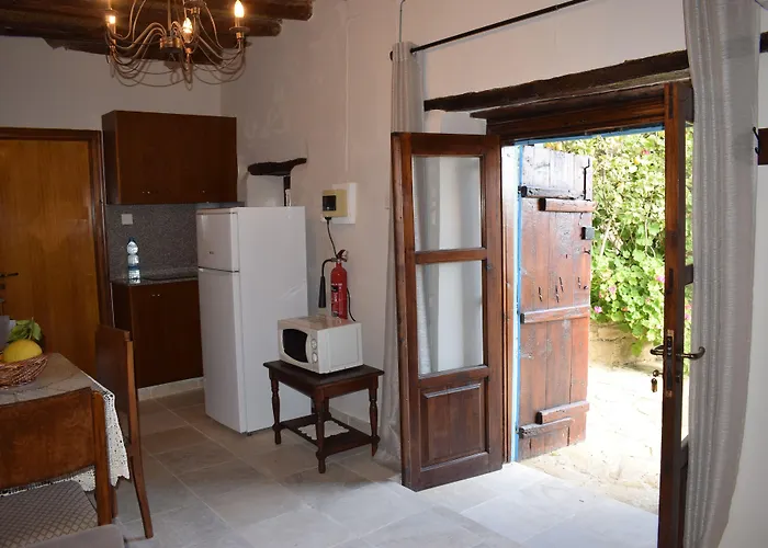 Vasilopoulos House * Tochni